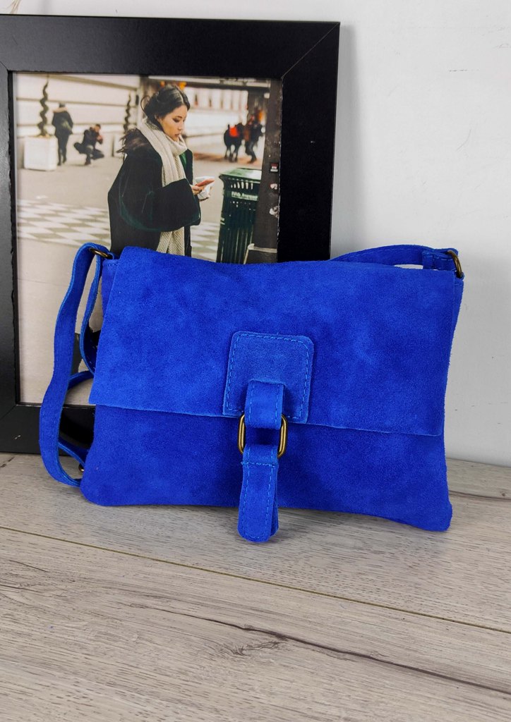 τσαντα-δερματινη-καπακι-κουμπωμα