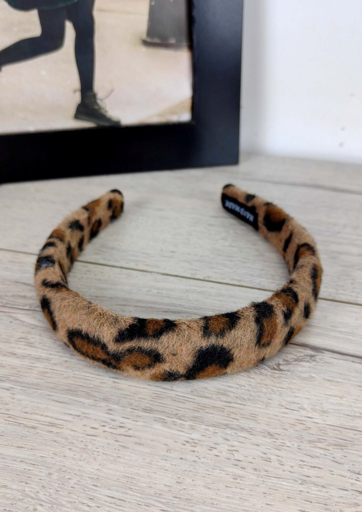 στεκα-γουνινη-λεοπαρ